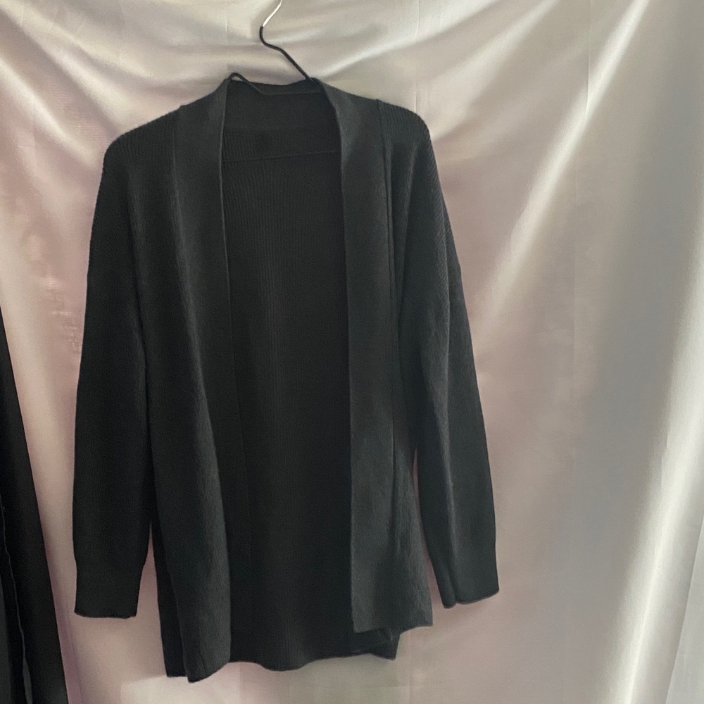 LULULEMON WO SIZE 4 Open Front Women's Sweater dark gray pockets‎ clean EUC
